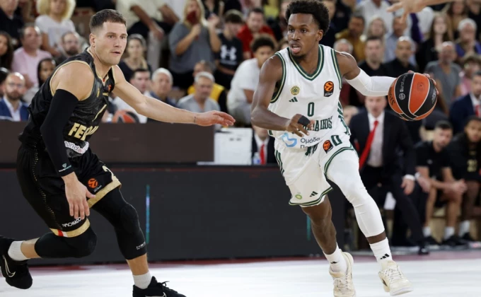 EPA/SEBASTIEN NOGIER